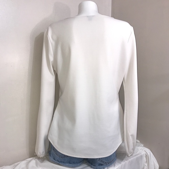 🧩Ann Taylor All White Ruffled Long Sleeve Blouse - Picture 5 of 12